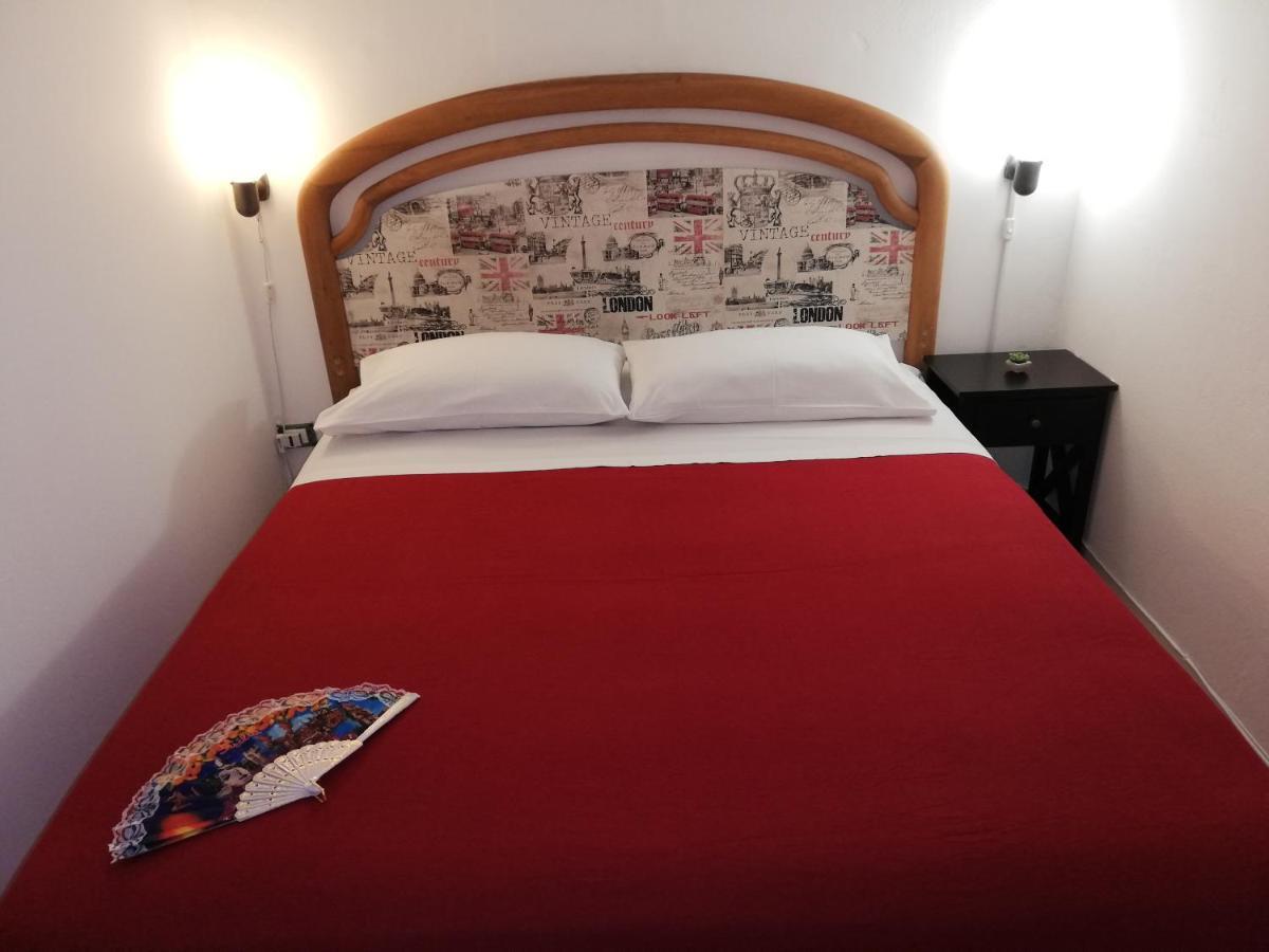 Il Posto Giusto Station Rooms Palermo Buitenkant foto